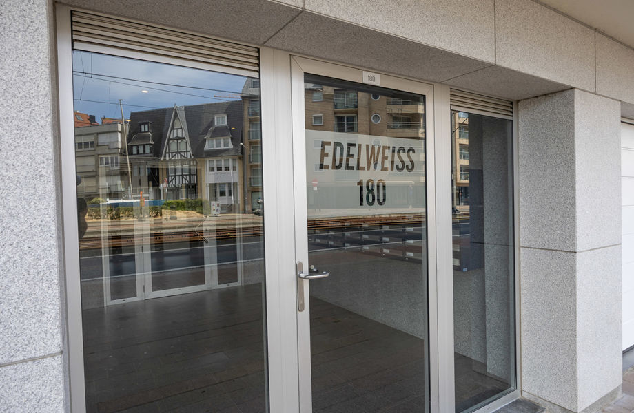 Appartement à vendre a Westende