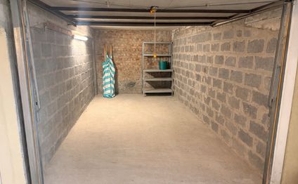 Garage + berging te koop in Middelkerke