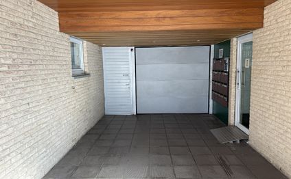 Garage (ferme) à louer a Westende