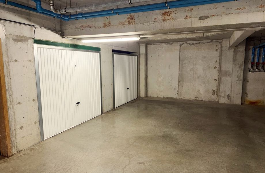 Garage (ferme) à louer a Westende