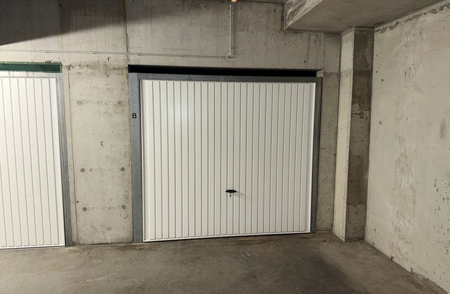 Garage (ferme) à louer a Westende