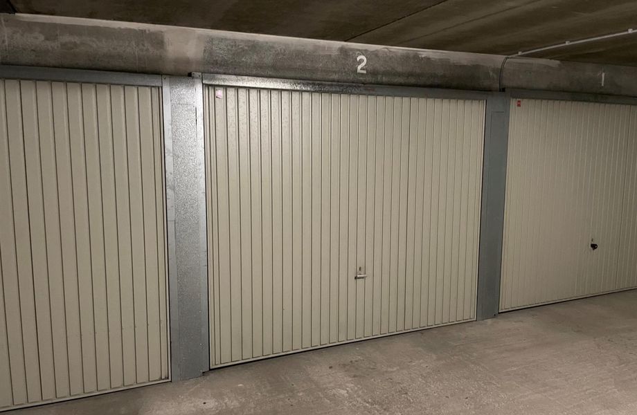 Garage (ferme) à louer a Westende