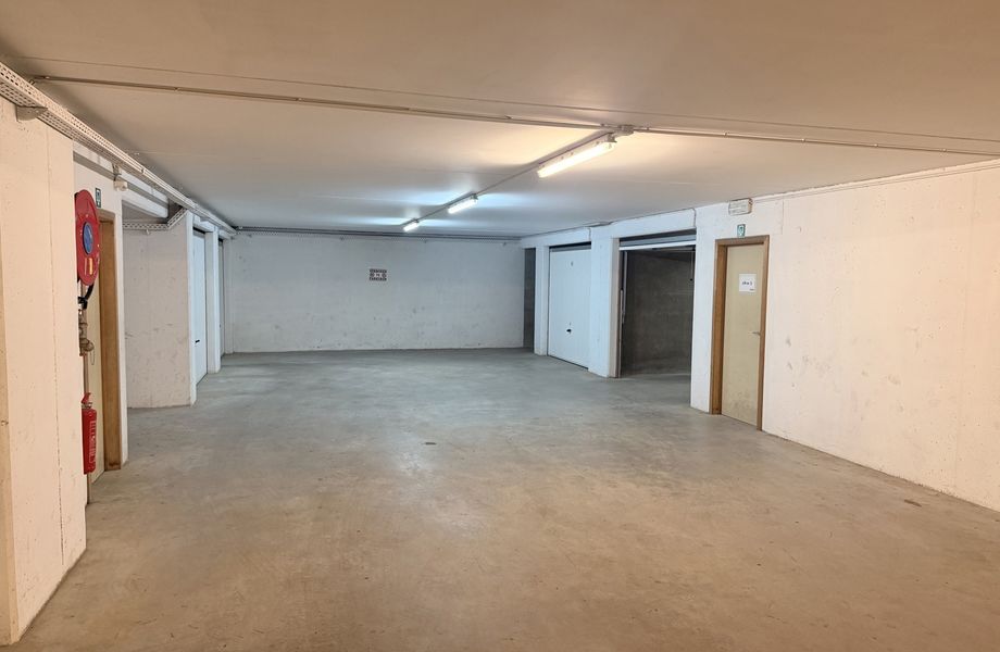 Garage (ferme) à vendre a Westende
