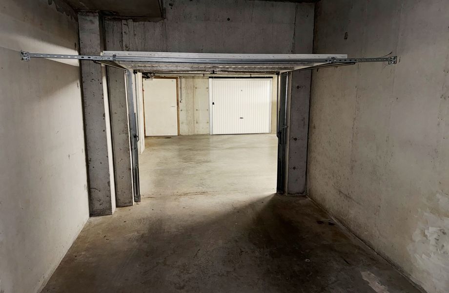 Gesloten garagebox te huur in Westende