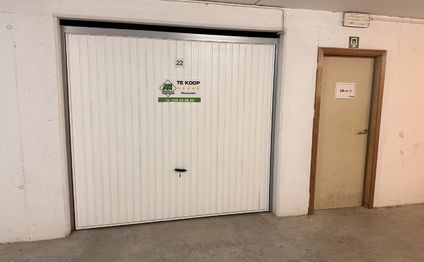 Gesloten garagebox te koop in Westende