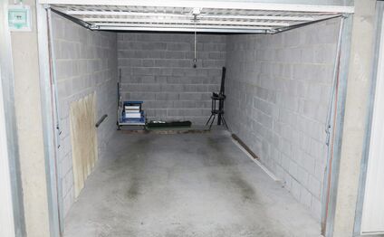 Gesloten garagebox te koop in Westende