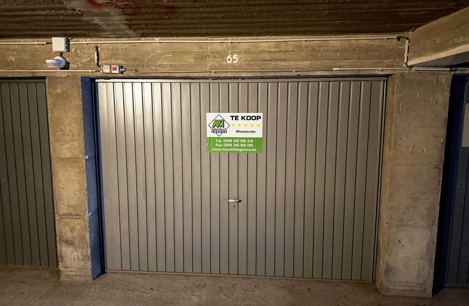 Gesloten garagebox te koop in Westende